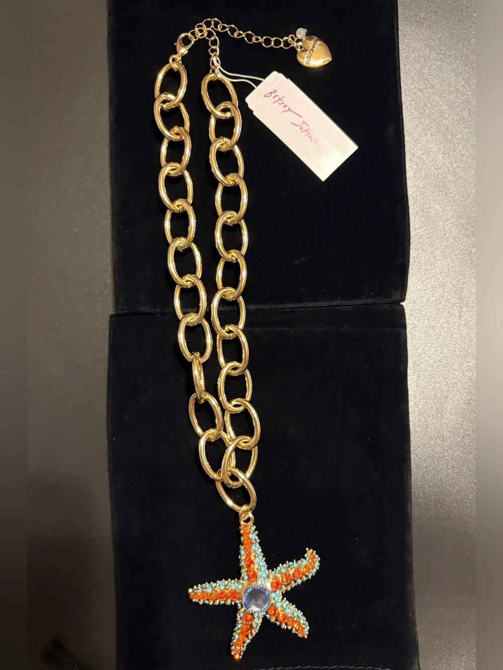 Betsey Johnson Starfish Short Pendant Necklace NWT